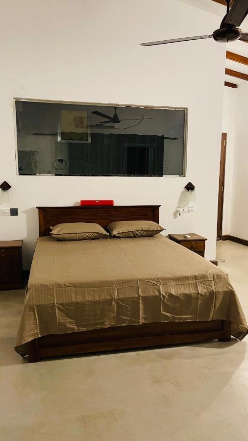 Sea Sands Beach Hostel نيجومبو المظهر الخارجي الصورة