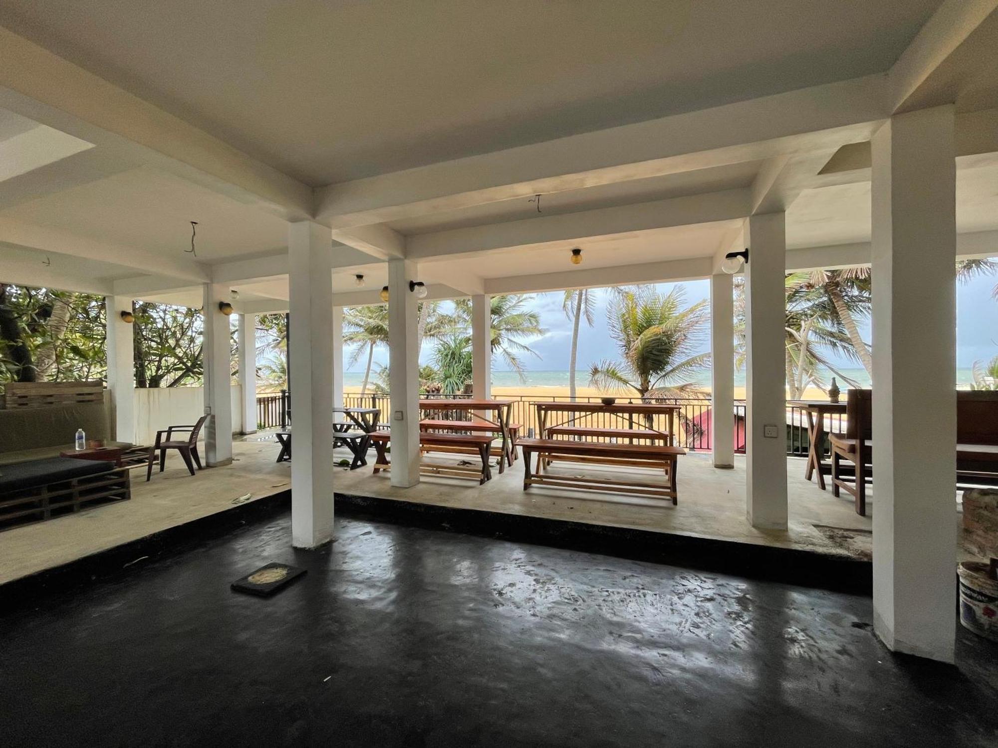 Sea Sands Beach Hostel نيجومبو المظهر الخارجي الصورة