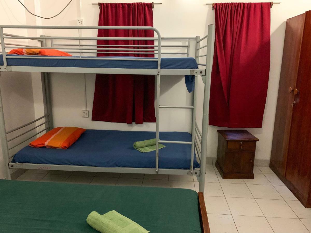 Sea Sands Beach Hostel نيجومبو المظهر الخارجي الصورة
